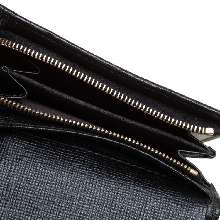 Pre Owned Fendi Black Leather Compact Wallet