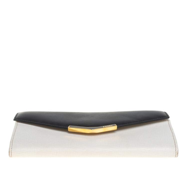 Pre Owned Fendi Off White/Black Leather Envelope Continental Wallet