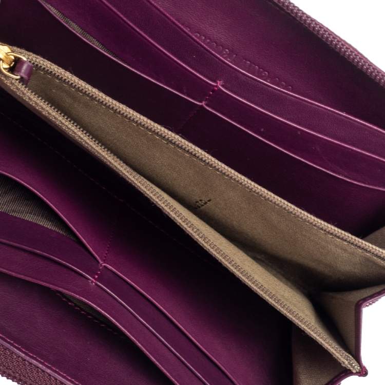 Pre Owned Fendi Purple Leather Zip Around Wallet