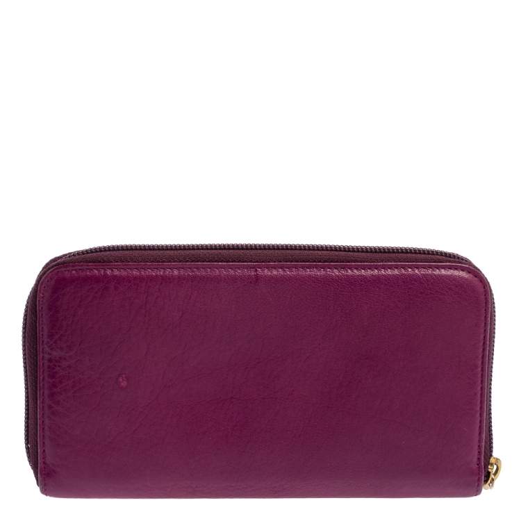 Pre Owned Fendi Purple Leather Zip Around Wallet