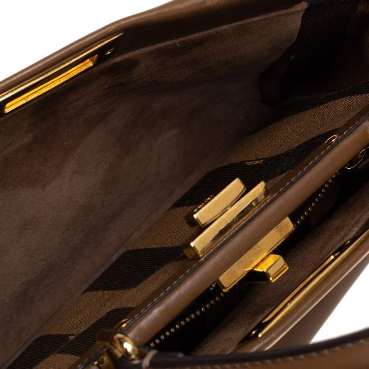 Pre Owned Fendi Brown Leather Medium Peekaboo Top Handle Bag