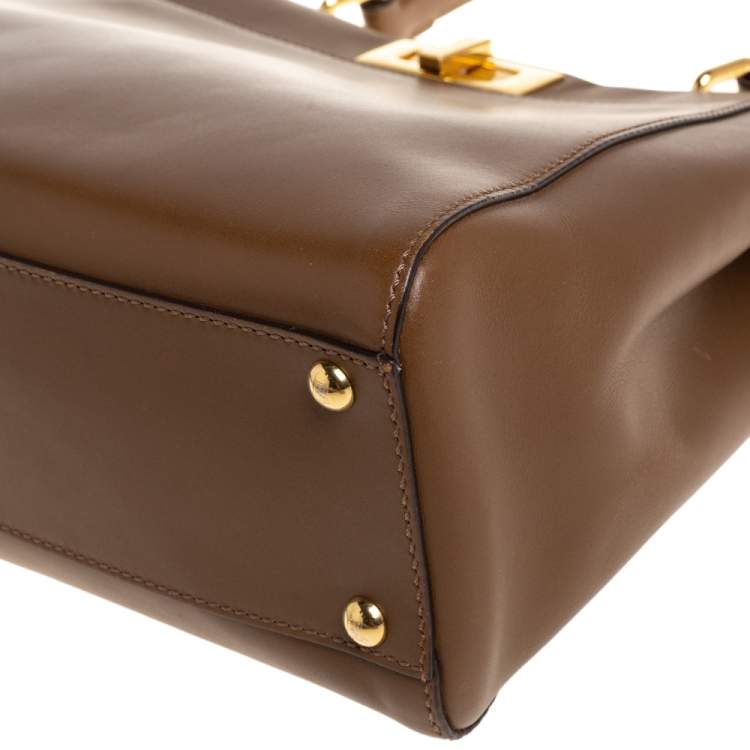 Pre Owned Fendi Brown Leather Medium Peekaboo Top Handle Bag