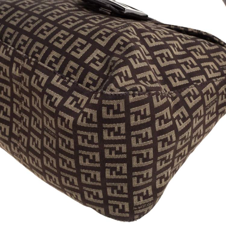 Pre Owned Fendi Brown Zucchino Canvas and Leather Baguette 