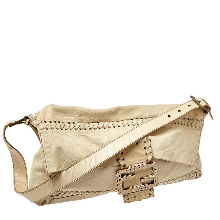 Pre Owned Fendi White Soft Leather Giant Baguette Whipstitch Shoulder Bag