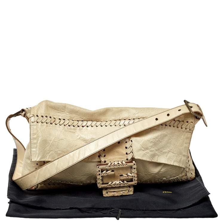 Pre Owned Fendi White Soft Leather Giant Baguette Whipstitch Shoulder Bag