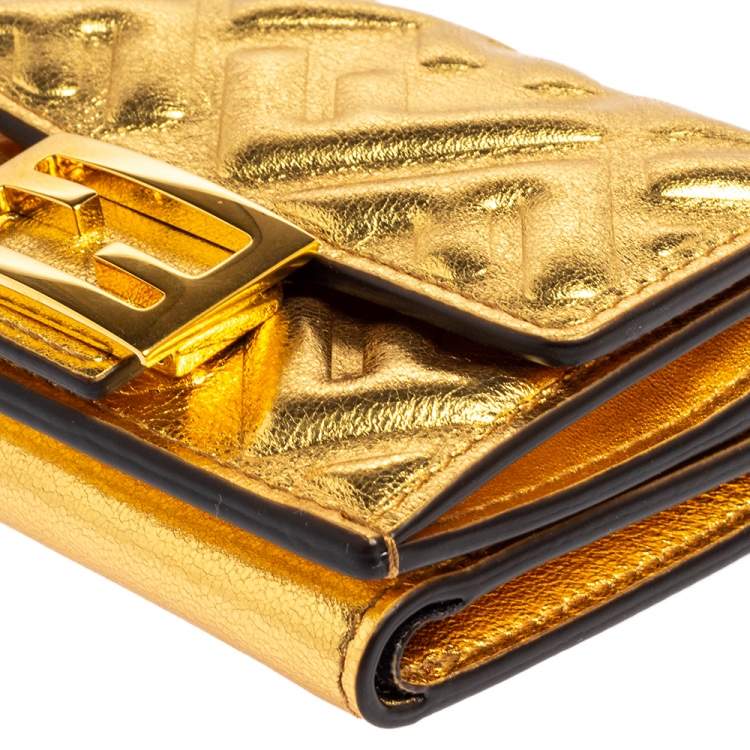 Pre Owned Fendi Gold Logo Embossed Leather Micro FF Trifold Wallet