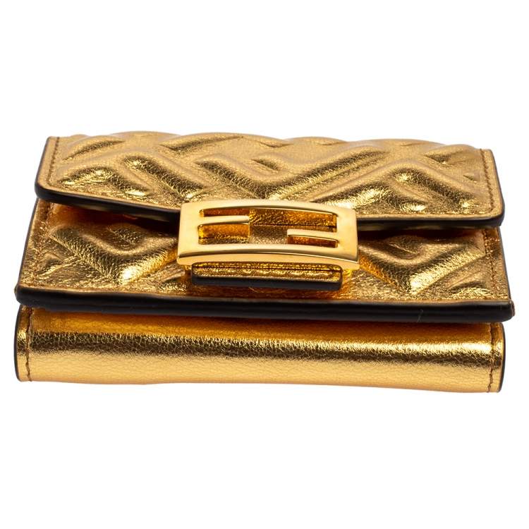 Pre Owned Fendi Gold Logo Embossed Leather Micro FF Trifold Wallet