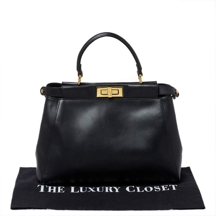Pre Owned Fendi Black Leather Medium Peekaboo Top Handle Bag