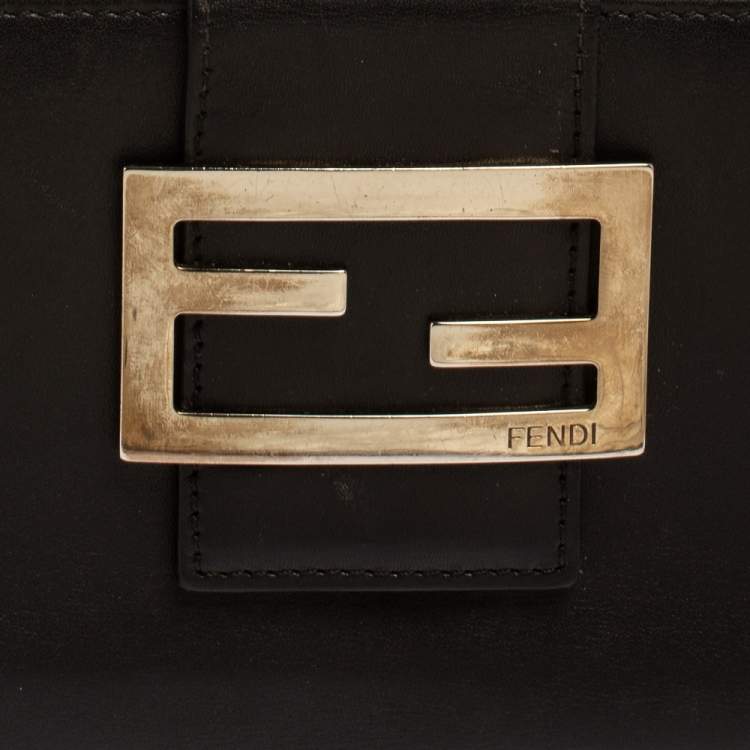 مملوكة مسبقًا Fendi Black Leather FF Flap Continental Wallet