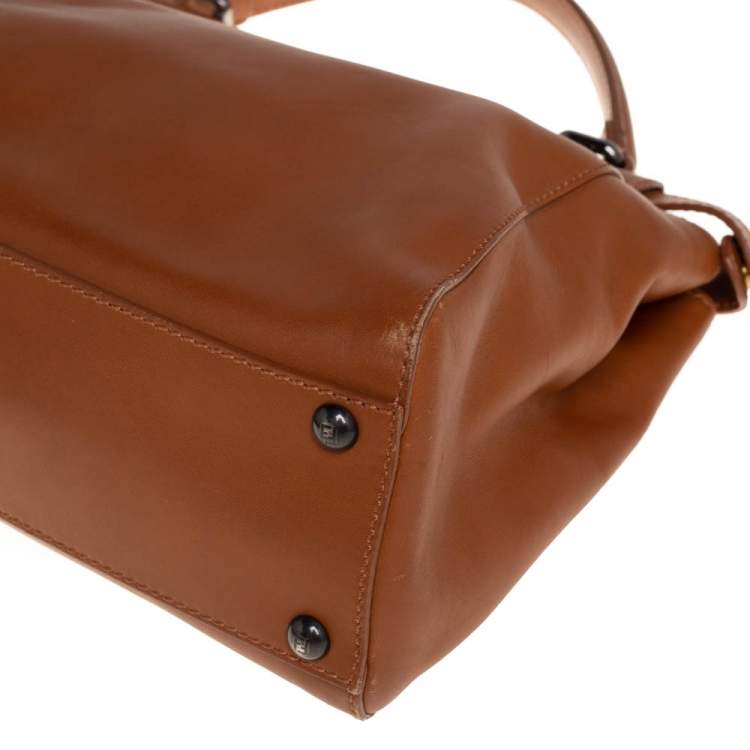 Pre Owned Fendi Brown Leather Peekaboo Top Handle Bag