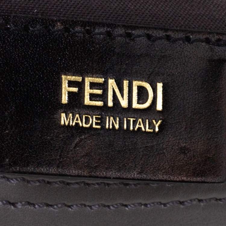 Pre Owned Fendi Grey Leather Maxi Baguette Flap Shoulder Bag
