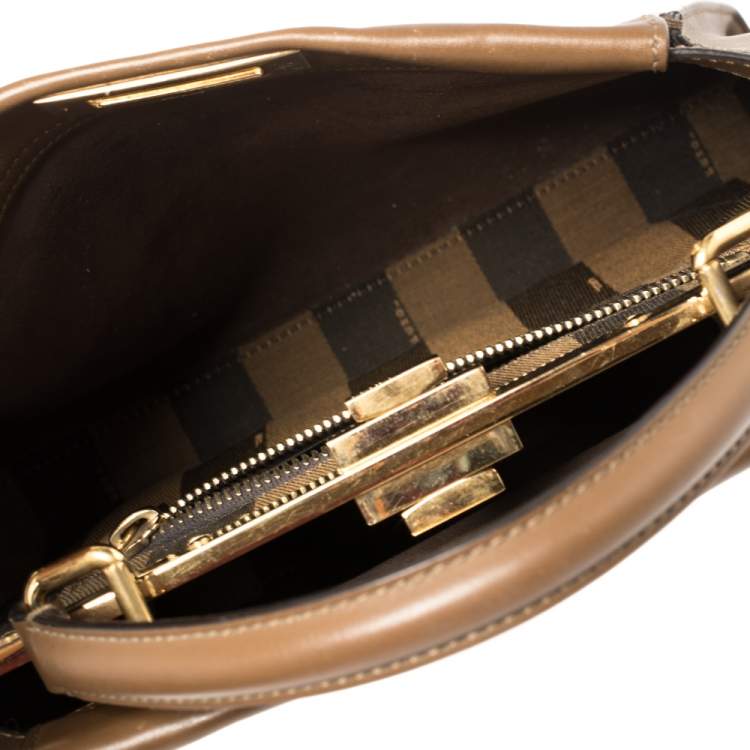 Pre Owned Fendi Brown Leather Medium Peekaboo Top Handle Bag