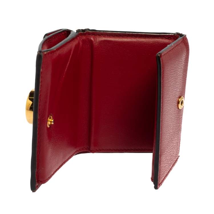 مملوكة مسبقًا Fendi Red/Brown Zucca Leather F is Fendi Trifold Wallet