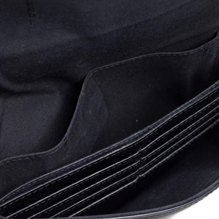 Pre Owned Fendi Black Patent Leather F Wallet On Chain