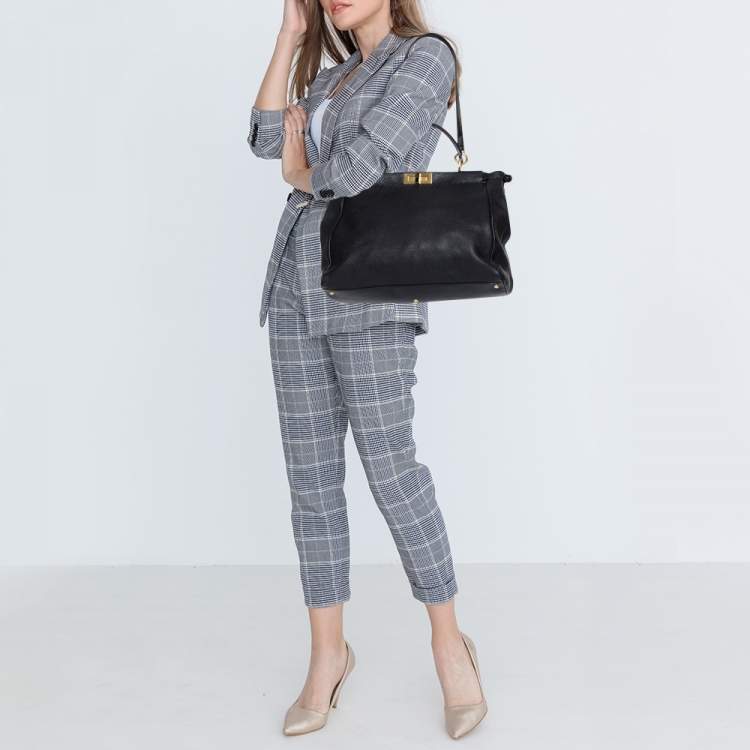 Pre Owned Fendi Black Selleria Leather Large Peekaboo Top Handle Bag
