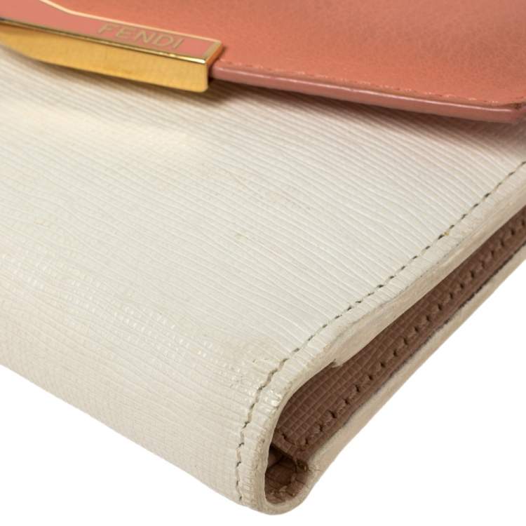 Pre Owned Fendi White/Peach Leather 2Jours Compact Wallet