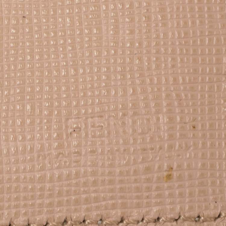 Pre Owned Fendi White/Peach Leather 2Jours Compact Wallet