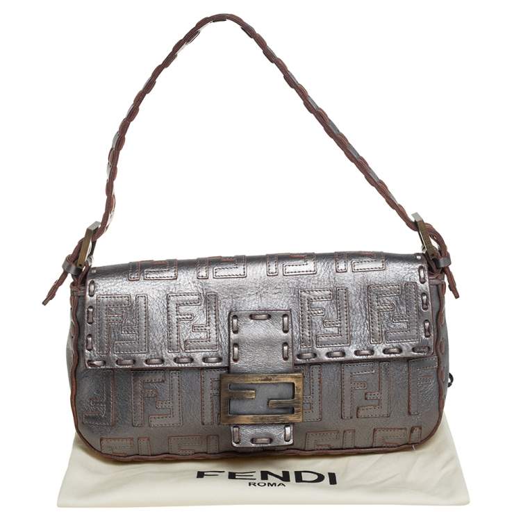 Pre Owned Fendi Silver Zucca Leather Medium Whipstitched Baguette Bag