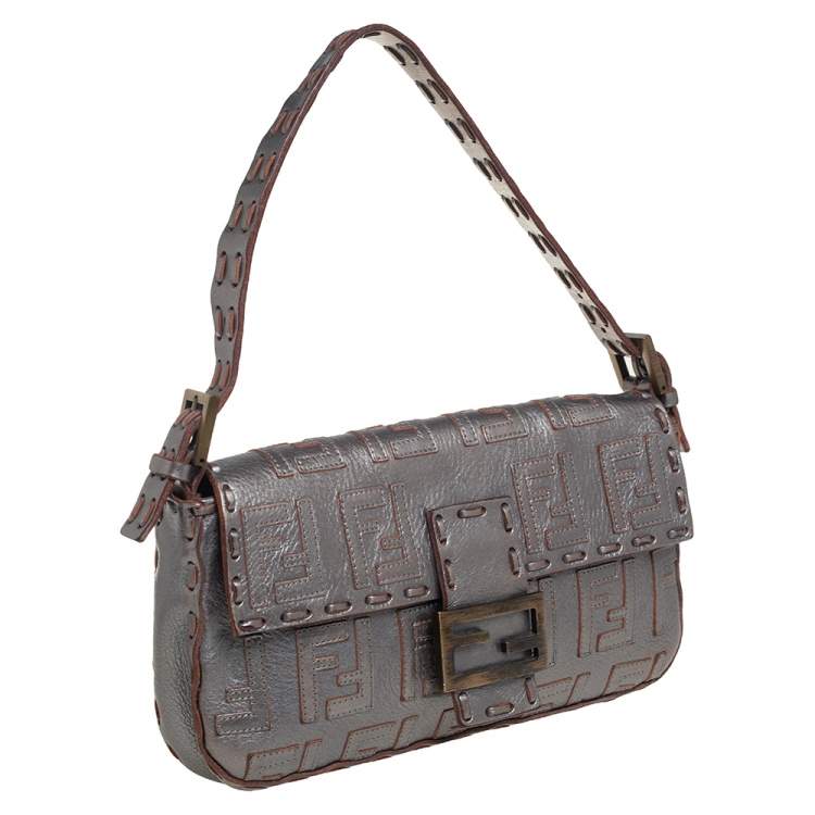 Pre Owned Fendi Silver Zucca Leather Medium Whipstitched Baguette Bag