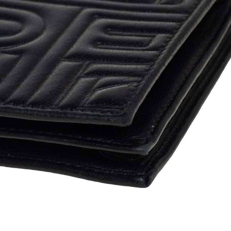 مملوكة مسبقًا Fendi Black Embossed Logo Leather Wallet on Chain