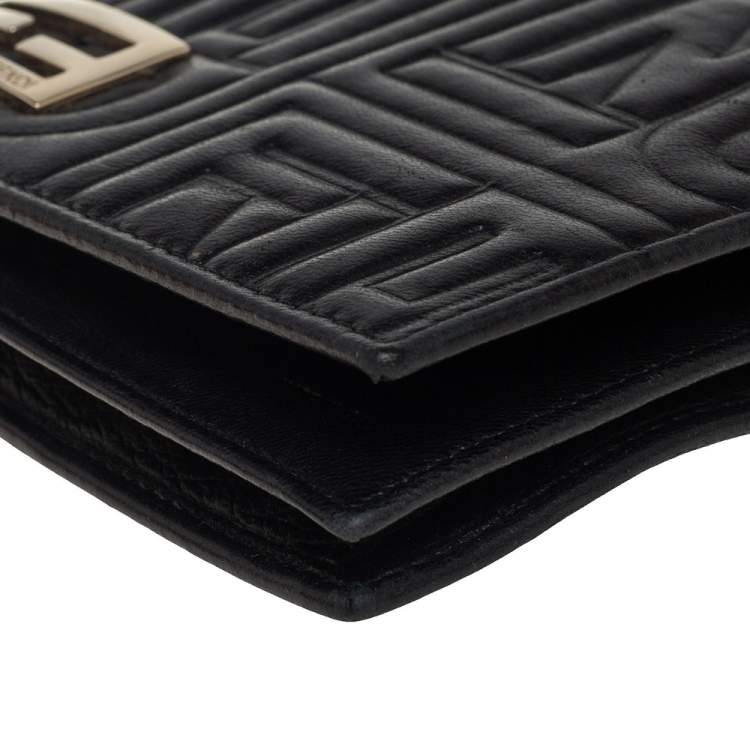 مملوكة مسبقًا Fendi Black Embossed Logo Leather Wallet on Chain