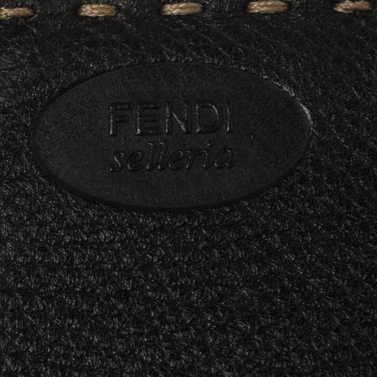 مملوكة مسبقًا Fendi Black Selleria Leather Continental Wallet