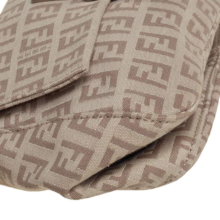 Pre Owned Fendi Beige Zucchino Canvas and Leather Baguette Bag