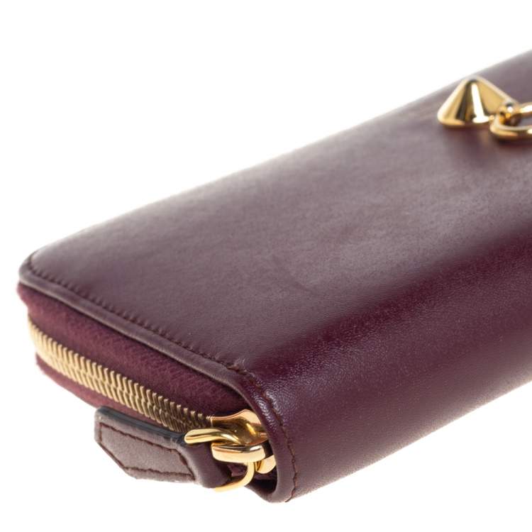 Pre Owned Fendi Burgundy Leather Dotcom Zip Around Wallet