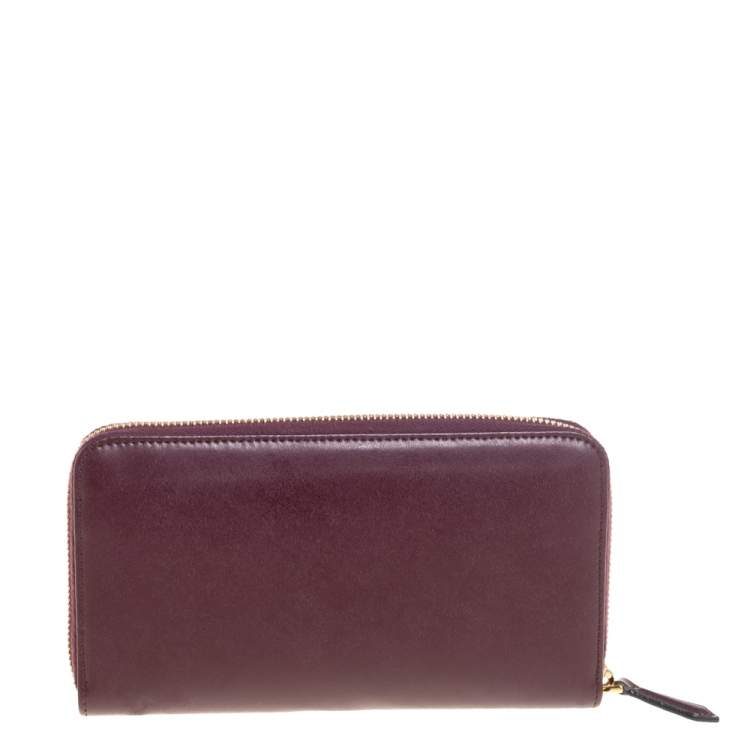 Pre Owned Fendi Burgundy Leather Dotcom Zip Around Wallet