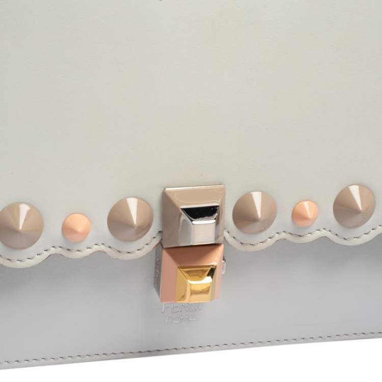 Pre Owned Fendi Ivory Leather Small Kan I Scalloped Top Handle Bag