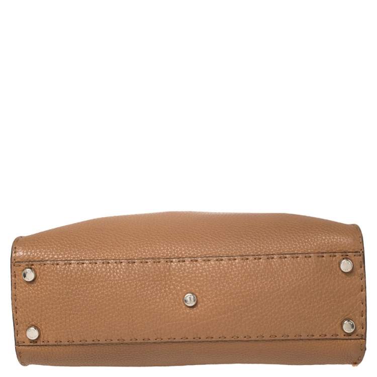 Pre Owned Fendi Brown Leather Medium Selleria Peekaboo Top Handle Bag