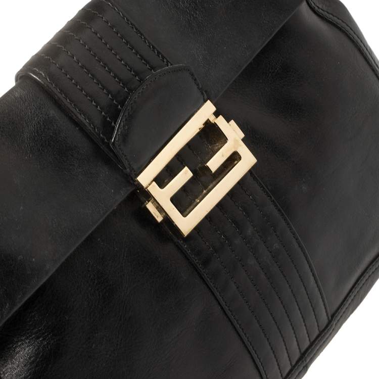 مملوكة مسبقًا Fendi Black Leather Maxi Baguette Flap Shoulder Bag