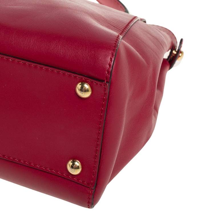 Pre Owned Fendi Red Leather Medium Peekaboo Top Handle Bag