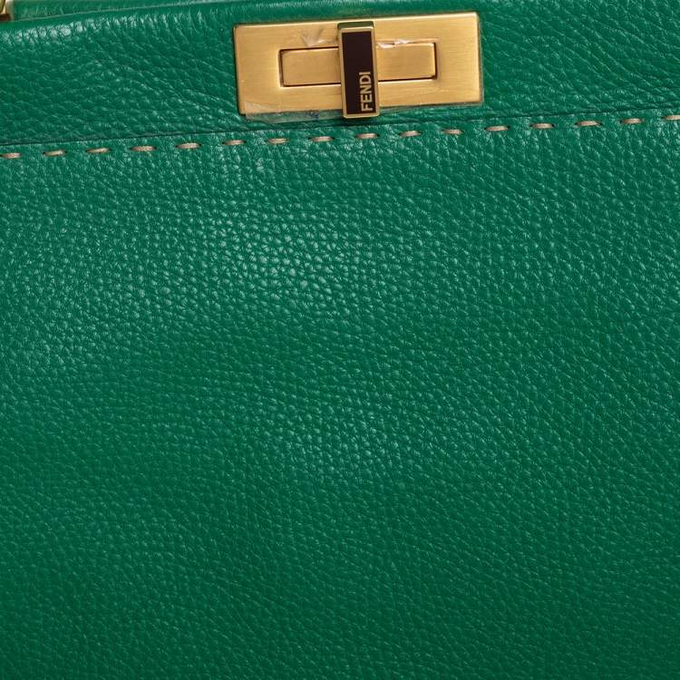 Pre Owned Fendi Green Selleria Leather Large Peekaboo Top Handle Bag