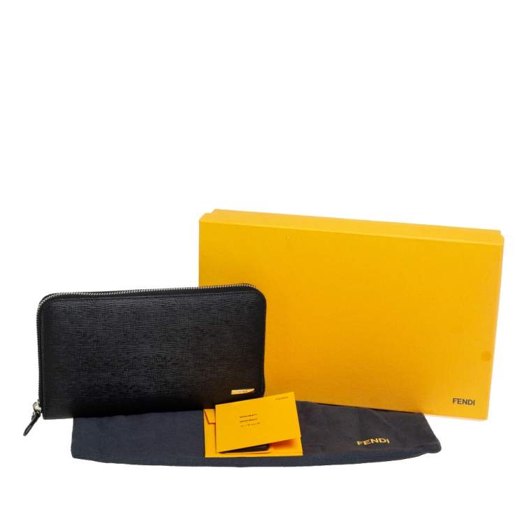 Pre Owned Fendi Black Leather Zippy Organizer Wallet