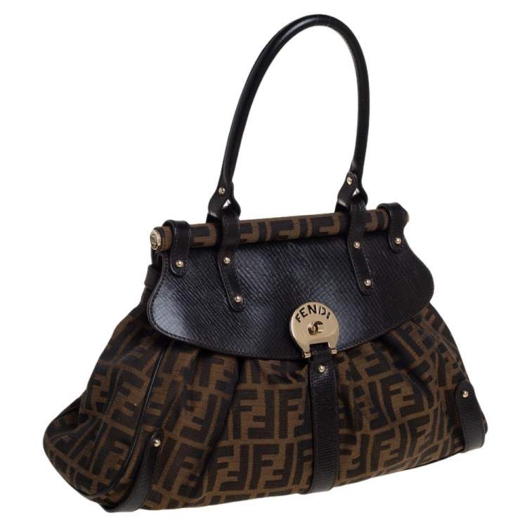 Pre Owned Fendi Tobacco Zucca Canvas and Leather Medium Magic Shoulder Bag