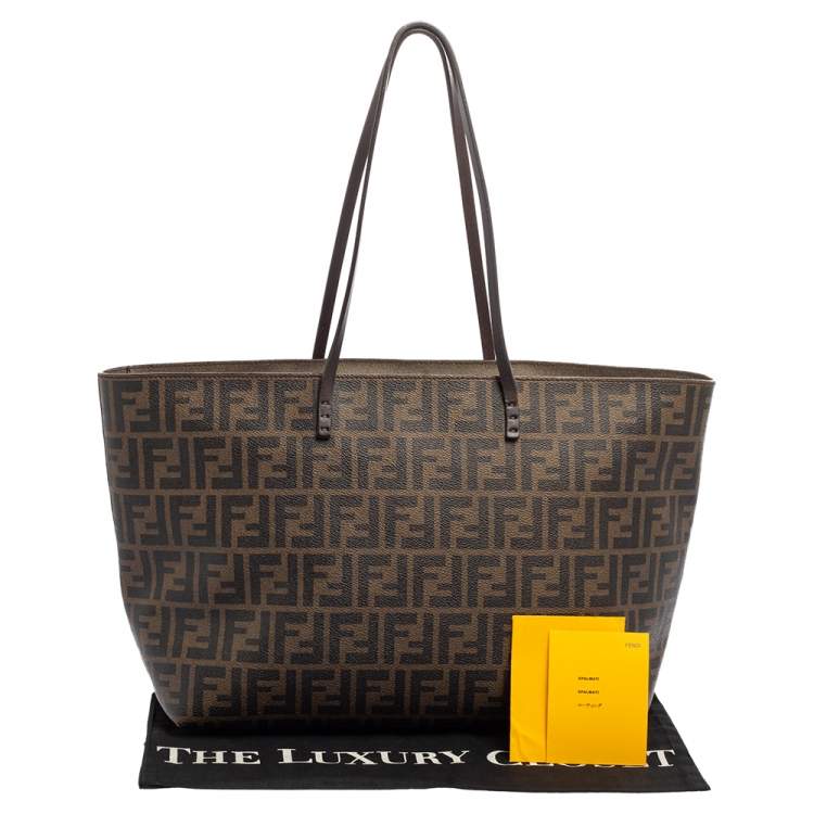 مملوكة مسبقًا Fendi Tobacco Zucca Coated Canvas Spalmati Roll Shopper Tote