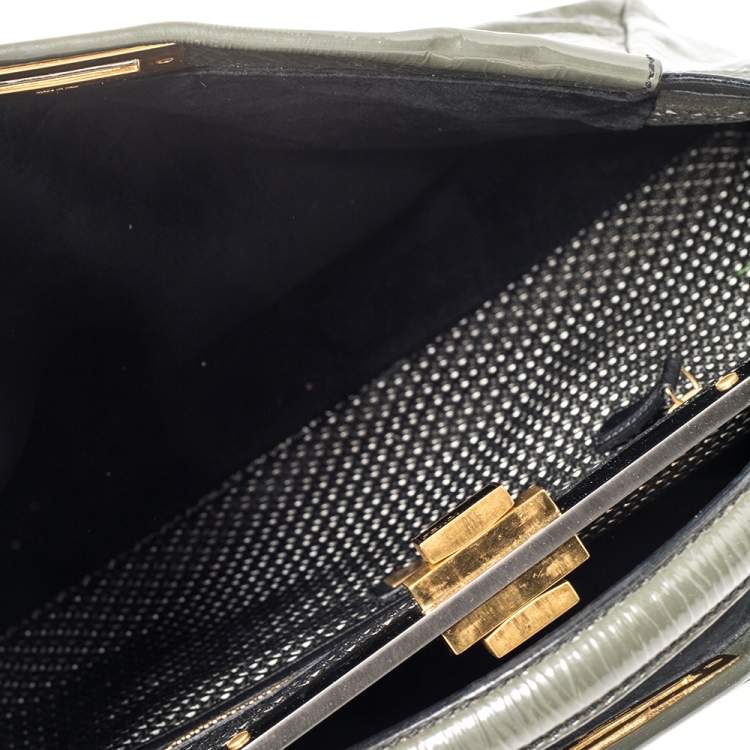 Pre Owned Fendi Dark Grey Crinkled Patent Leather Large Peekaboo Top Handle Bag
