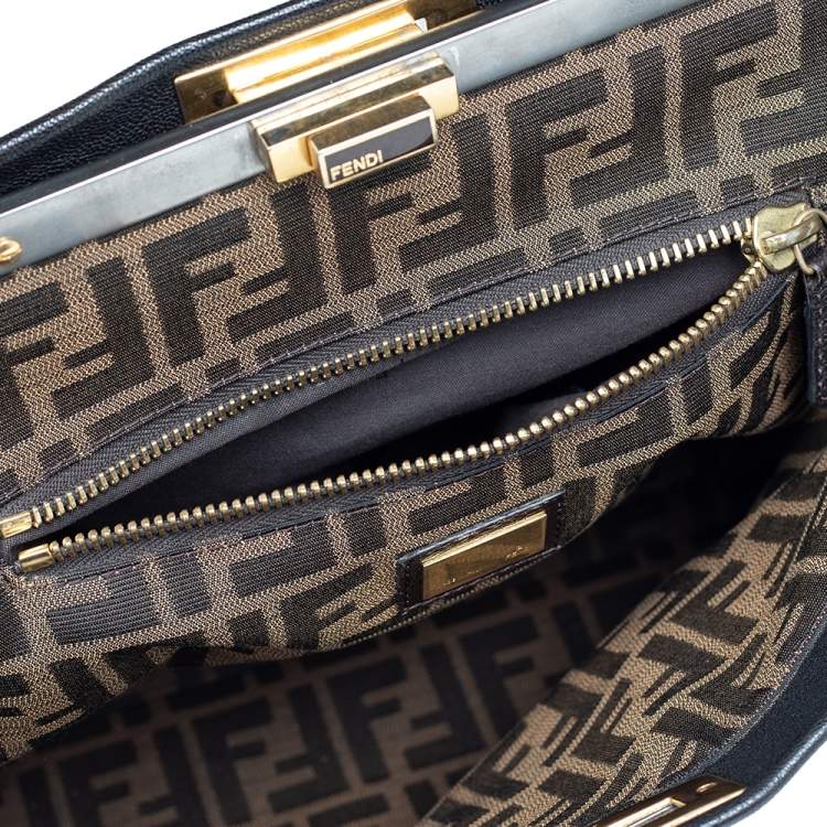 Pre Owned Fendi Black Leather Peekaboo Top Handle Bag