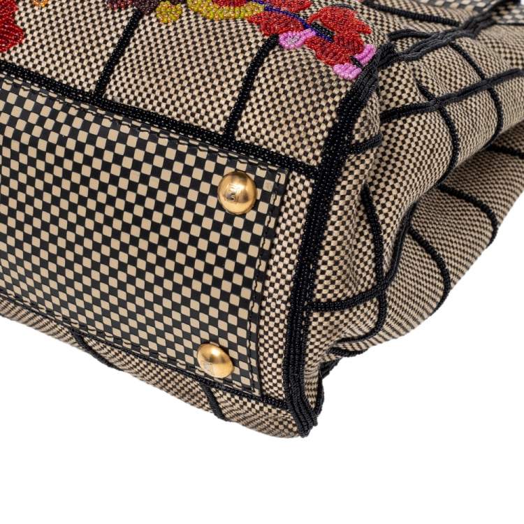 ممل�وكة مسبقًا Fendi Multicolor Canvas And Leather Embroidered Peekaboo Top Handle Bag