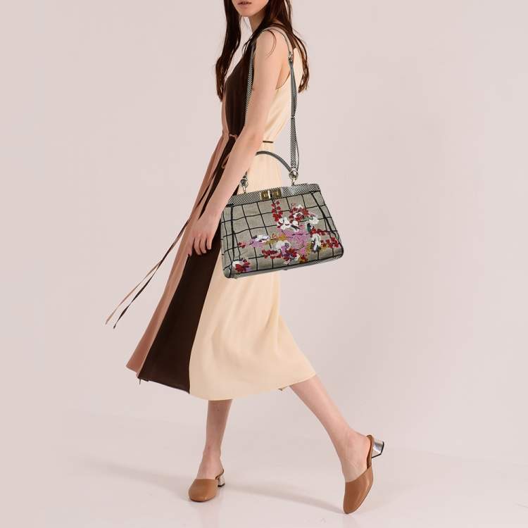 مملوكة مسبقًا Fendi Multicolor Canvas And Leather Embroidered Peekaboo Top Handle Bag