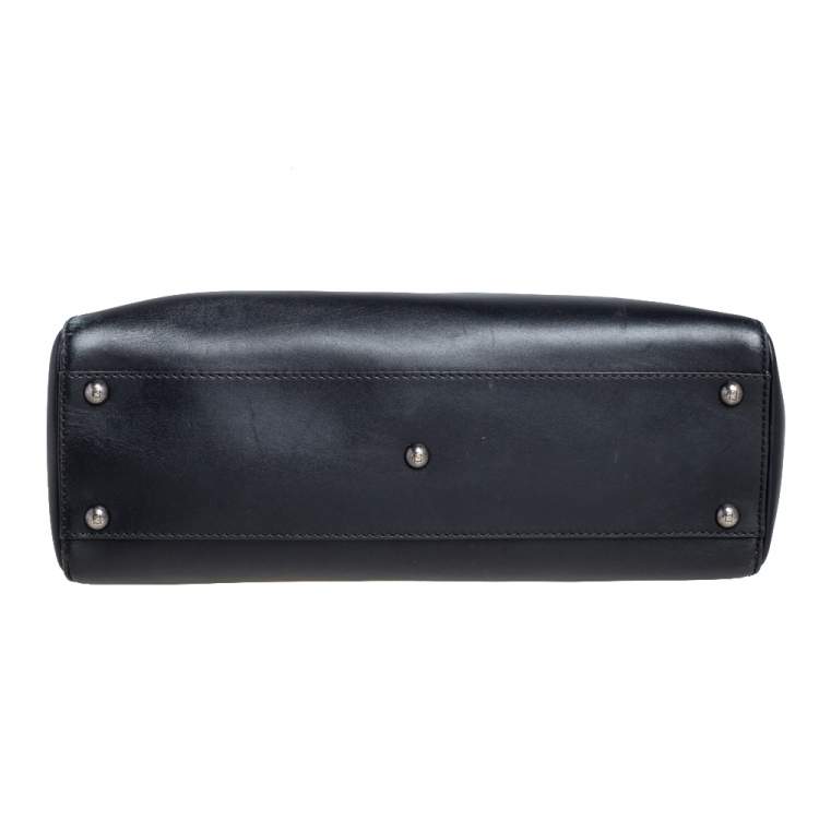 Pre Owned Fendi Black Leather Medium Peekaboo Top Handle Bag