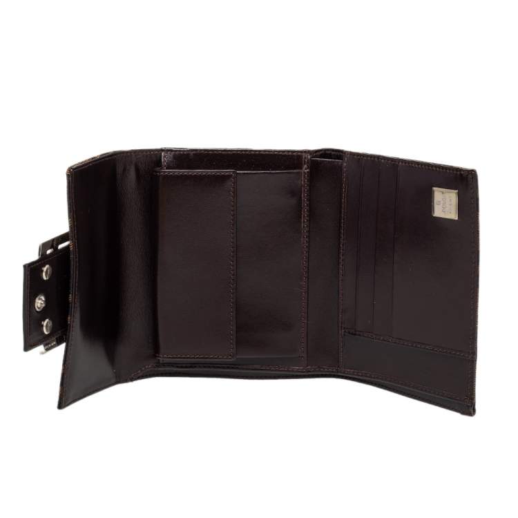 مملوكة مسبقًا Fendi Tobacco Zucca Canvas FF Flap Compact Wallet