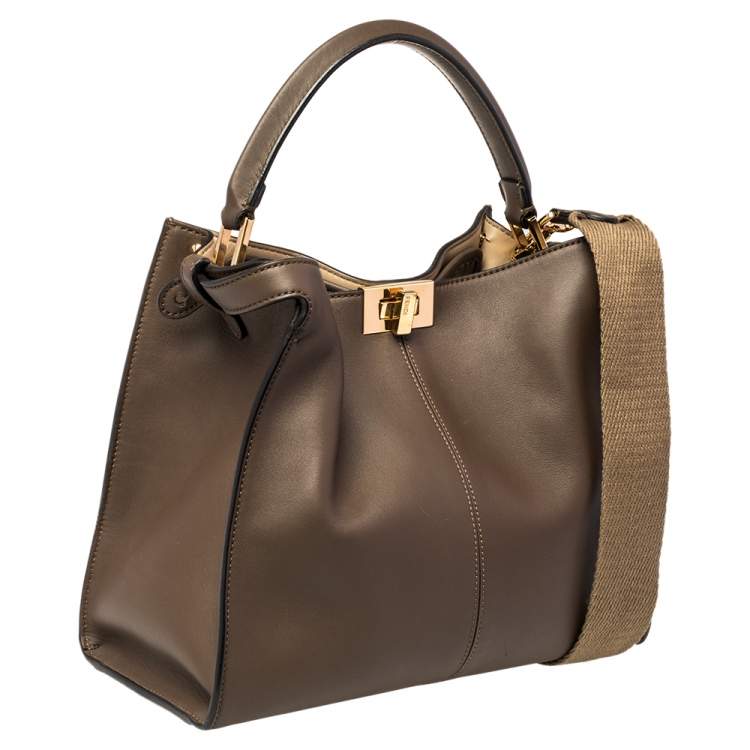 مملوكة مسبقًا Fendi Brown Leather Peekaboo X-Lite Top Handle Bag