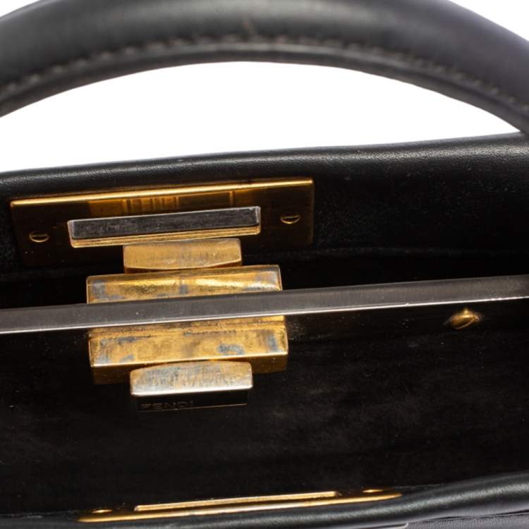 Pre Owned Fendi Black Leather Medium Peekaboo Top Handle Bag