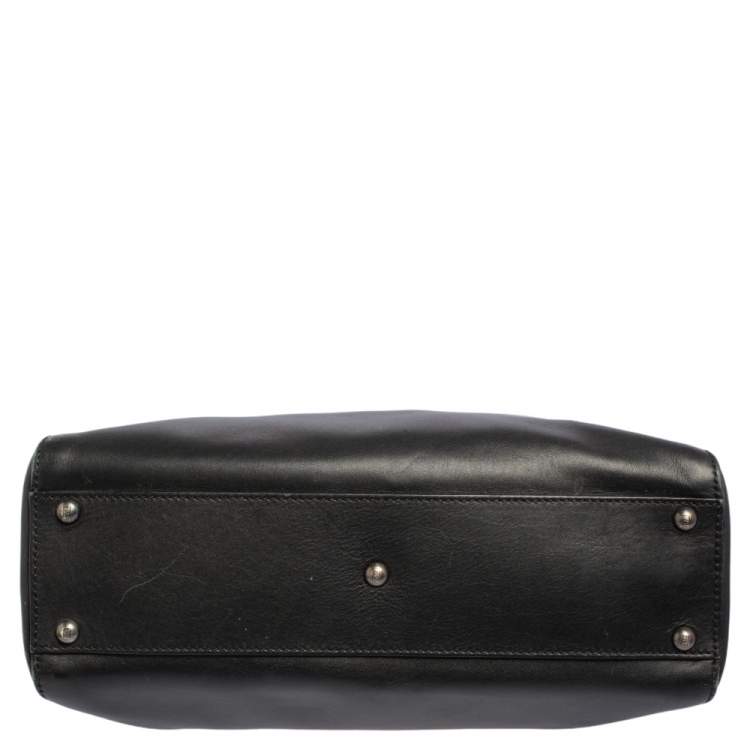 Pre Owned Fendi Black Leather Medium Peekaboo Top Handle Bag