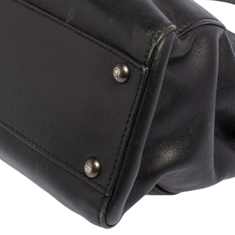 Pre Owned Fendi Black Leather Medium Peekaboo Top Handle Bag