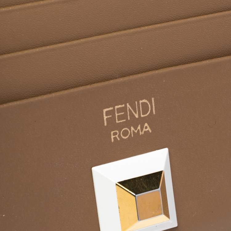 مملوكة مسبقًا Fendi Multicolor Leather Rainbow Stud Card Holder