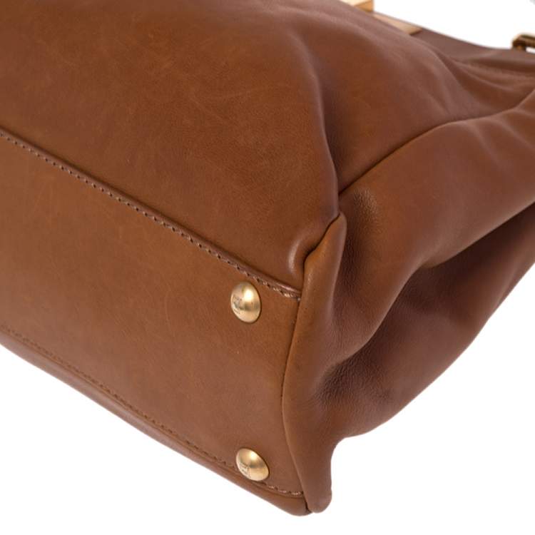 Pre Owned Fendi Brown Leather Medium Peekaboo Top Handle Bag