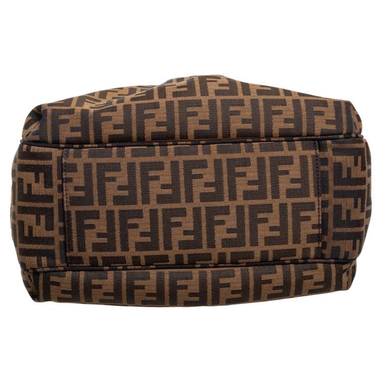 مملوكة مسبقًا Fendi Tobacco Zucca Canvas Jacquard Grande Shopping Tote